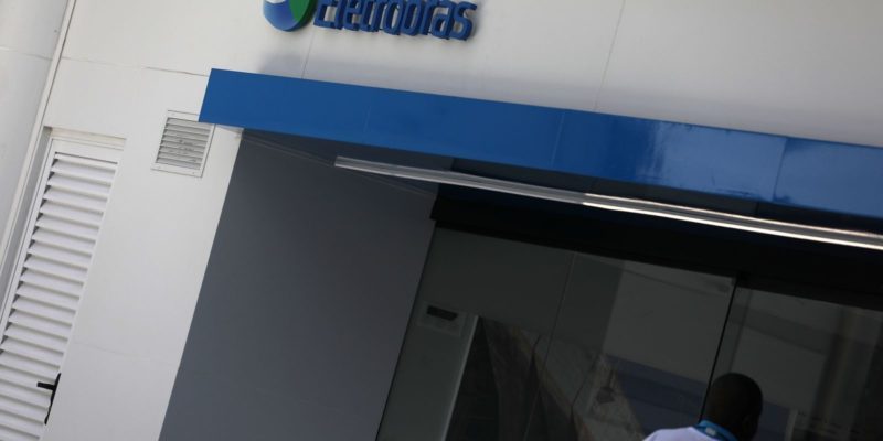Oferta pública de ações dá início à privatização da Eletrobras