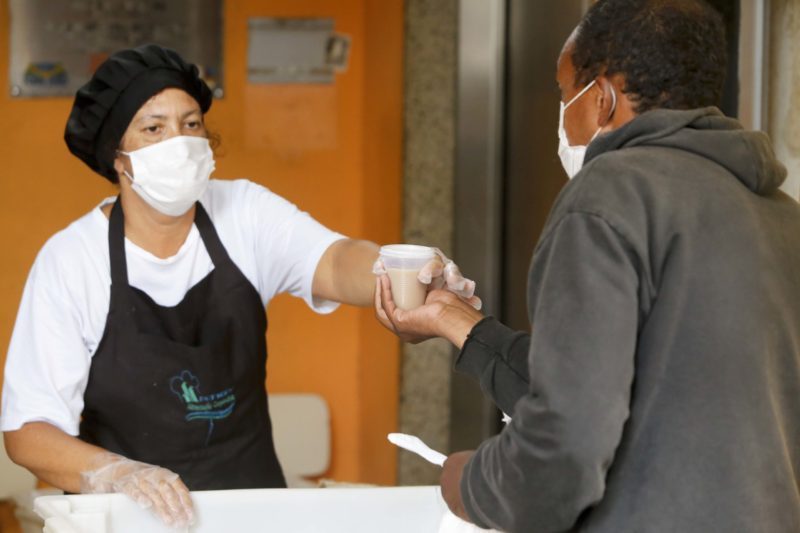 25994Restaurante20do20Povo20PetrC3B3polis Luis20Alvarenga202 HwGH2g scaled