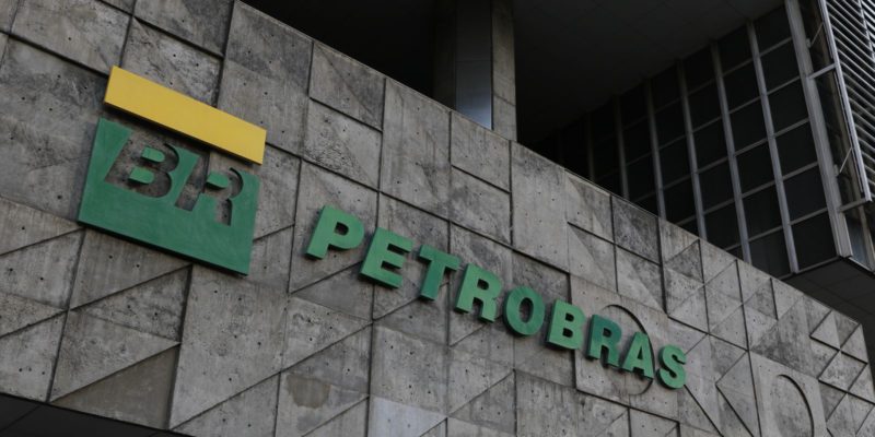 Paes de Andrade é nomeado conselheiro e eleito presidente da Petrobras