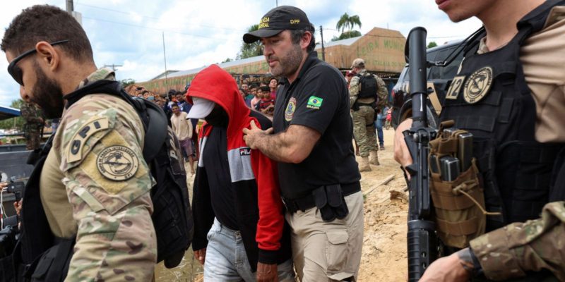 Lancha de Bruno e Dom é encontrada afundada em rio do Amazonas