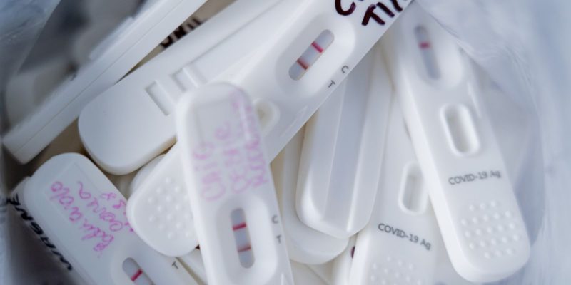 Covid-19: Brasil tem 16,6 mil novos casos e 36 óbitos em 24 horas