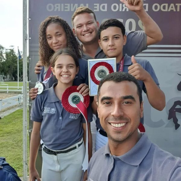 Escola de Hipismo da FGB volta a disputar Campeonato Estadual