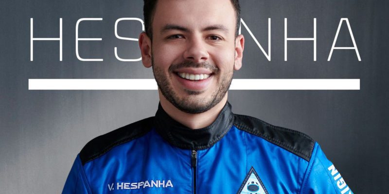 Engenheiro é o segundo brasileiro a viajar ao espaço