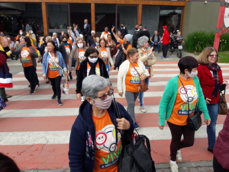 Melhor Idade de Volta Redonda retorna de Teresópolis com energia renovada