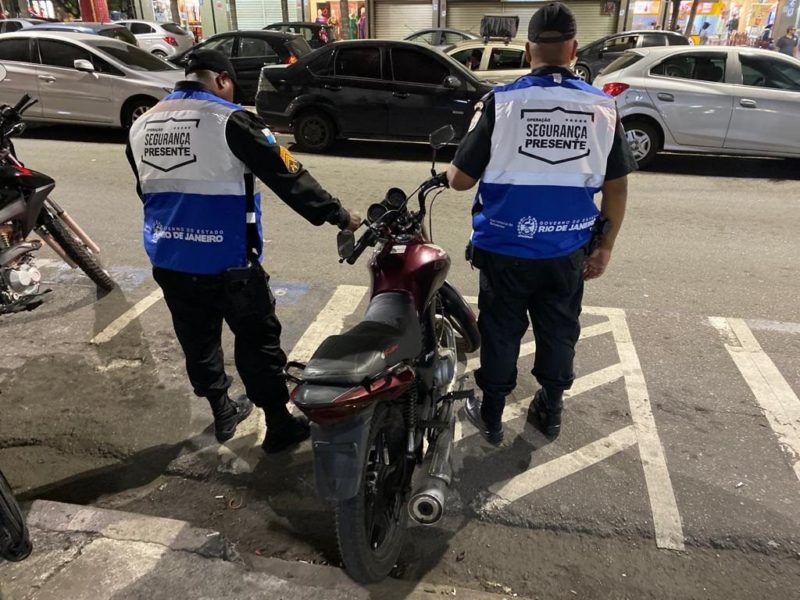 Guarda auxilia Segurança Presente em operação na Vila Santa Cecília, em Volta Redonda