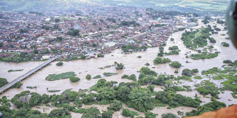Chuvas: governo estende seguro-desemprego em Alagoas e Pernambuco