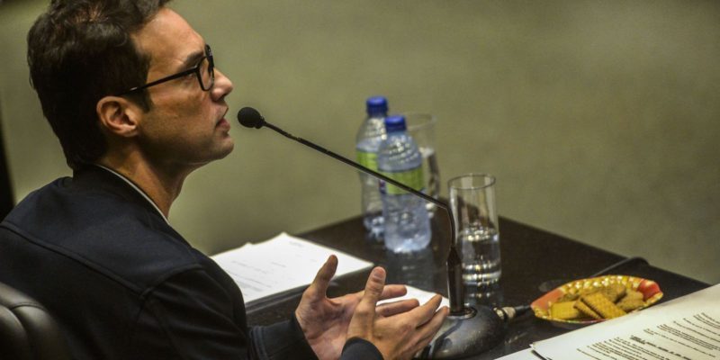 Padastro de menor se diz inocente e questiona manobras médicas