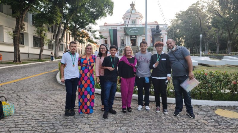 OBMEP quatro alunos de escolas municipais de Barra Mansa sao premiados 1