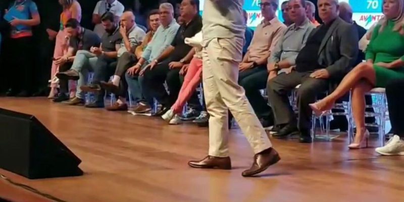 Avante lança candidatura de André Janones à Presidência da República