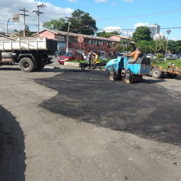 Prefeitura de Volta Redonda intensifica manutenção e realiza operação tapa-buracos em 26 bairros nesta semana