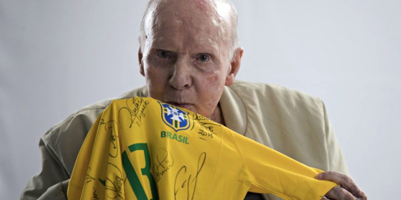 Zagallo passa bem após internação devido à infecção respiratória