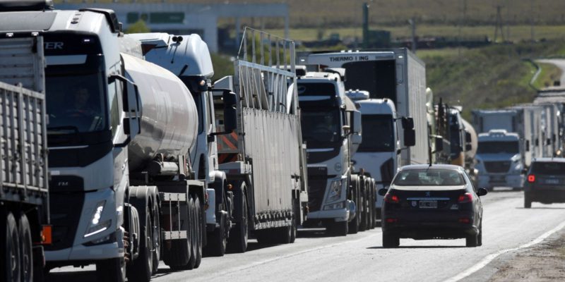 Caminhoneiros já podem fazer autodeclaração para receber benefício