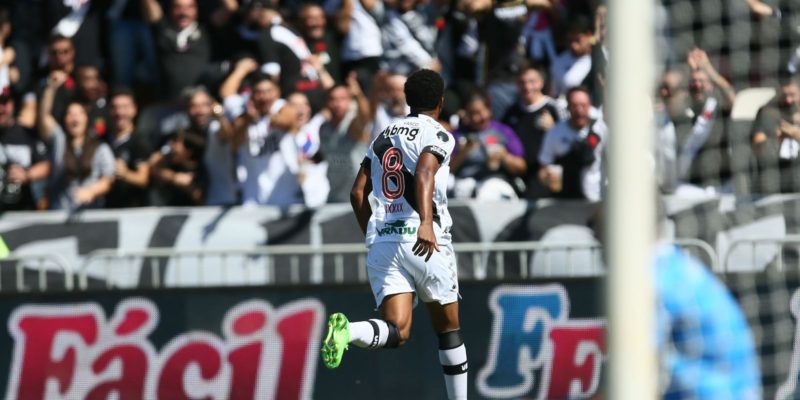 Vasco passa pelo Tombense e abre 8 pontos de vantagem para 5º lugar