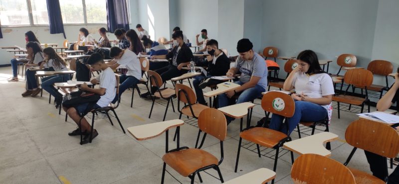 Estudantes de Volta Redonda participam da Olimpíada Brasileira de Robótica