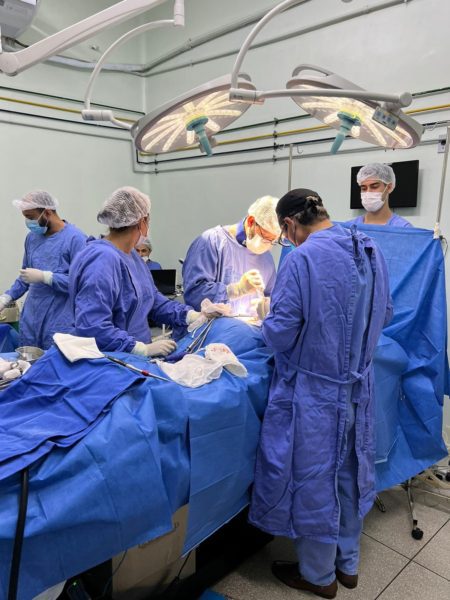 Projeto Coluna Reta completa 12 cirurgias realizadas em menos de um ano, em Volta Redonda