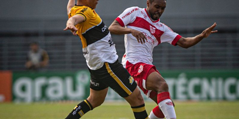 CRB empata com Criciúma e desperdiça chance de colar no G4 da Série B