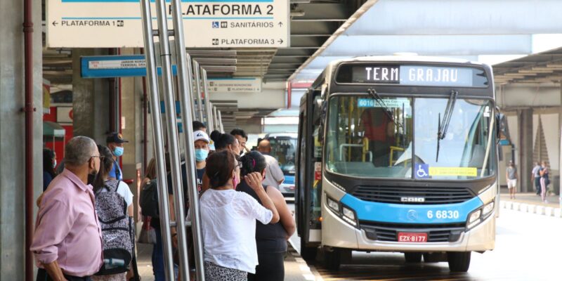 Idoso: prazo para completar documentação no transporte termina amanhã