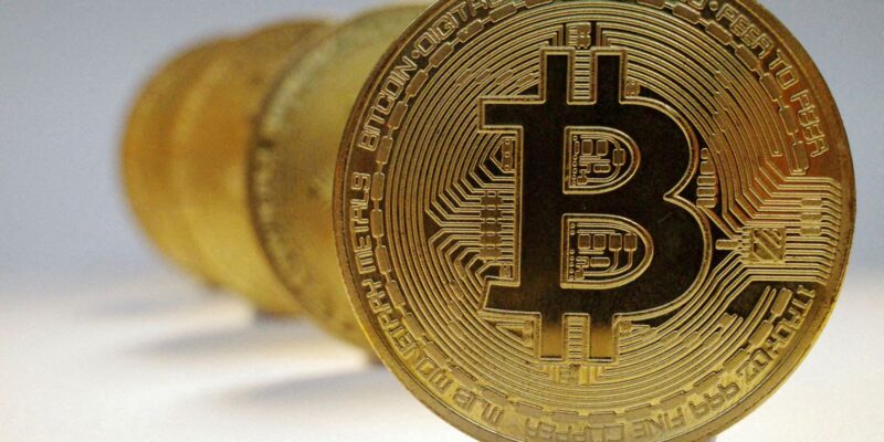 Operação combate lavagem de dinheiro no mercado de criptomoedas