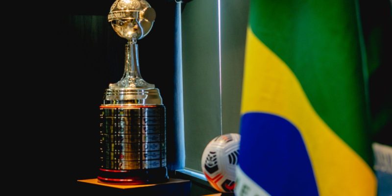 Flamengo e Athletico-PR disputam 5ª final brasileira da Libertadores