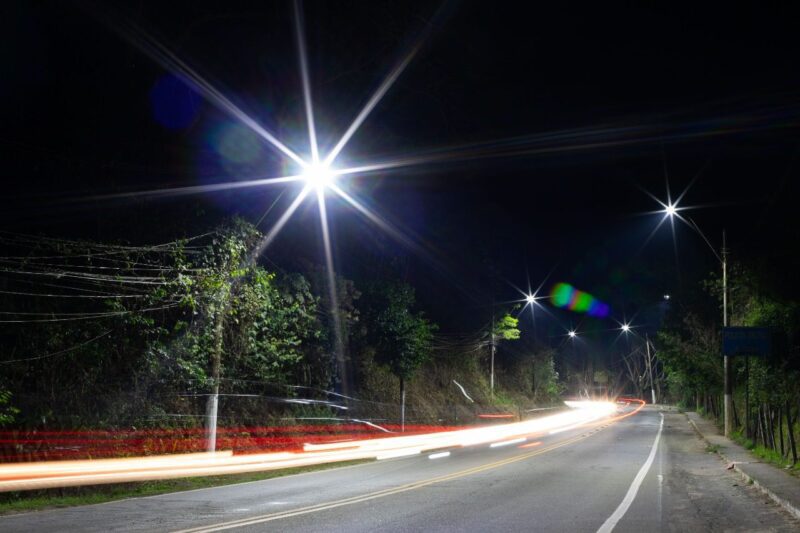 Prefeitura de Volta Redonda conclui instalação de LED em mais um corredor viário