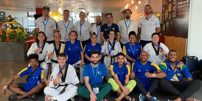 Brasileira bate tetra mundial e vence Grand Prix de Parataekwondo