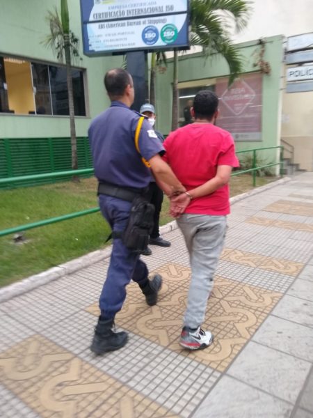 Volta Redonda: homem é detido pela Guarda Municipal após ser denunciado pela tia por ameaças