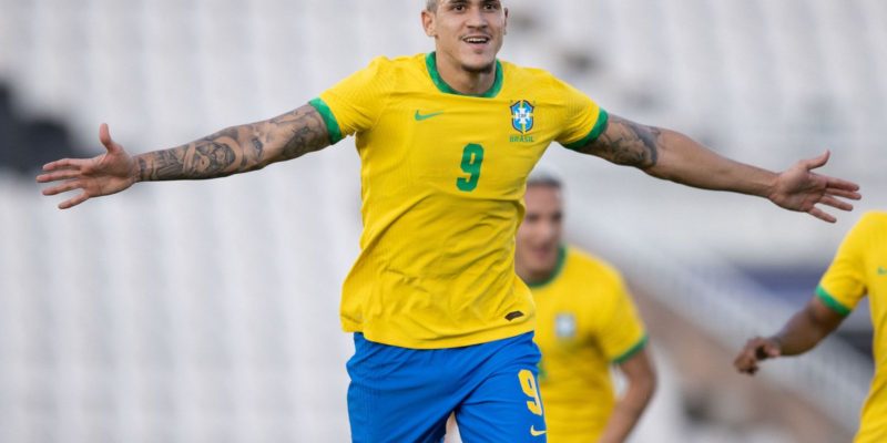 Tite convoca seleção com novidades para últimos amistosos pré-Copa