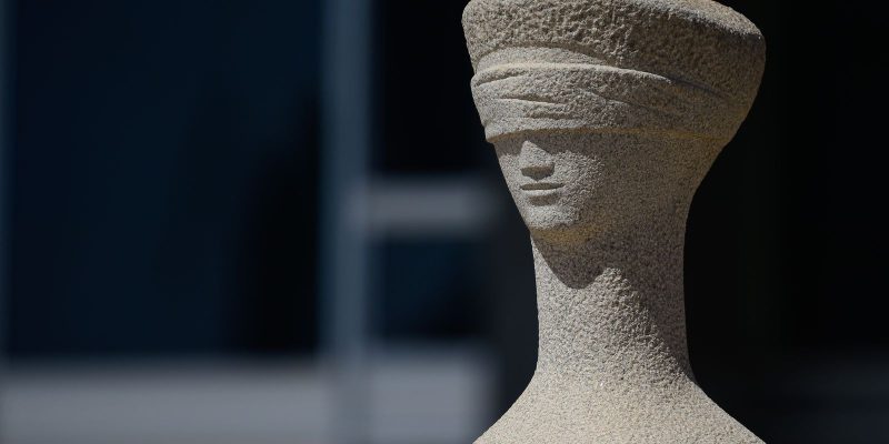 STF: Gilmar Mendes suspende ação que cobra impostos de Lula