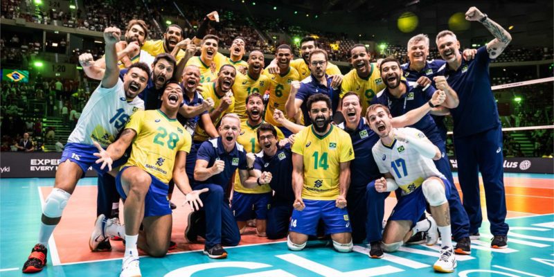 Brasil enfrenta Polônia em busca de vaga na final do Mundial de Vôlei