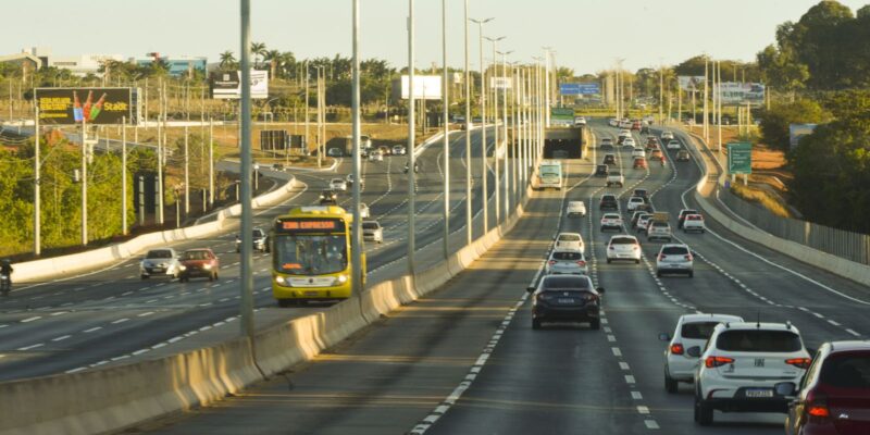 Motoristas podem aderir ao cadastro positivo a partir de hoje