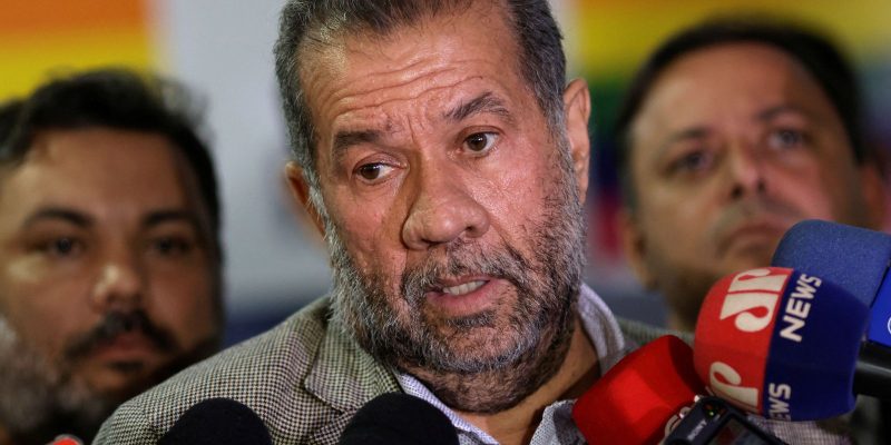 PDT anuncia apoio a Lula no segundo turno das eleições