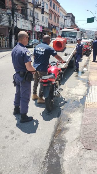 ‘VR em Ordem’ apreende carro de motorista embriagado que causou acidente na Vila Santa Cecília