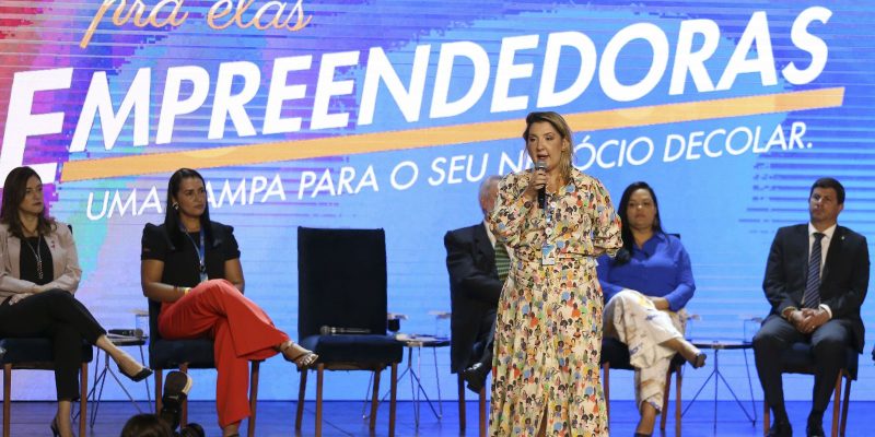 Caixa e Sebrae criam programa de estímulo ao empreendedorismo feminino