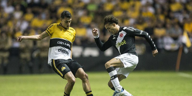 Vasco enfrenta Criciúma pela antepenúltima rodada da Série B