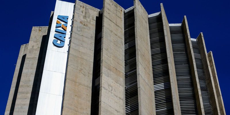 Caixa suspende operações consignadas no Auxílio Brasil