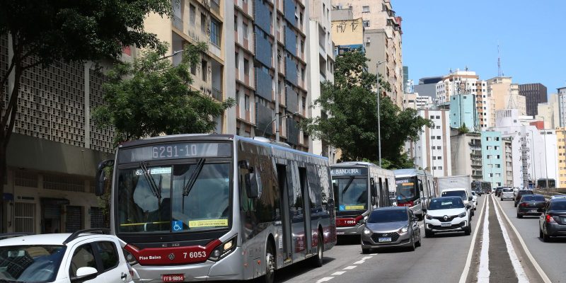 Pelo menos dez capitais terão passe livre no domingo de eleição