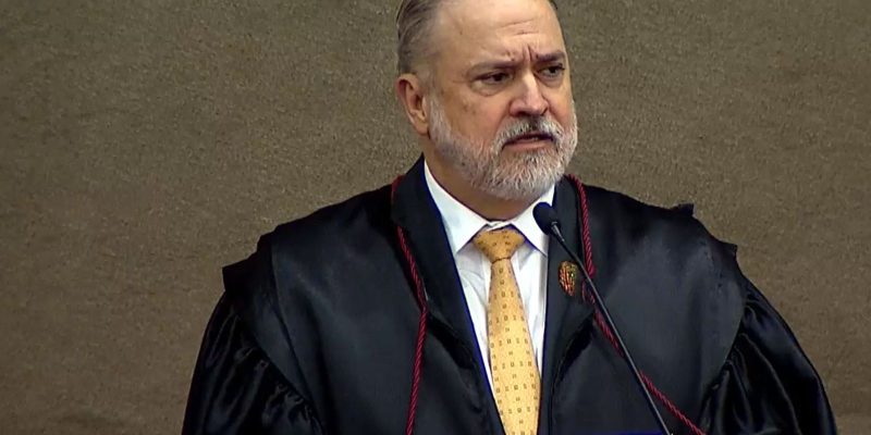 PGR questiona norma do TSE sobre retirar postagens das redes sociais