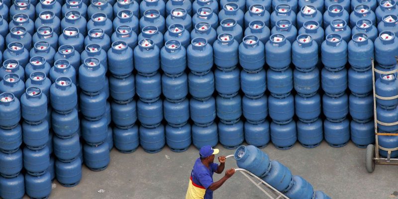 Petrobras reduz preço do gás de cozinha pago pelas distribuidoras