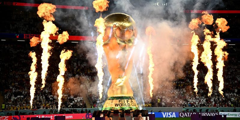 Cores, discursos e Morgan Freeman marcam abertura da Copa do Mundo