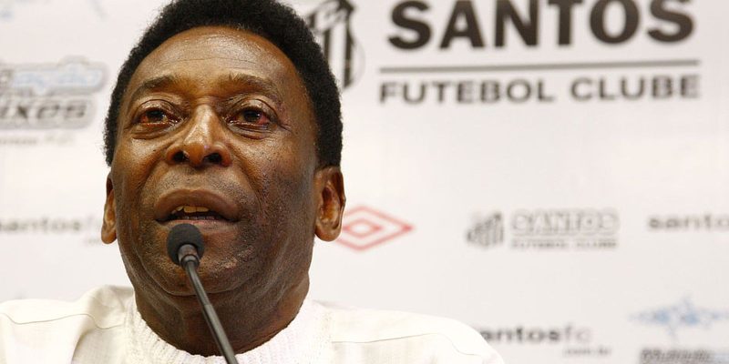 Filha confirma internação de Pelé em hospital na manhã desta quarta