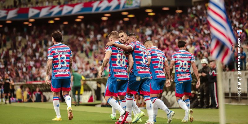 Fortaleza goleia Bragantino e se aproxima de vaga na Libertadores