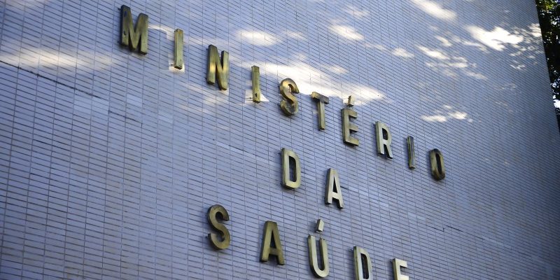 Saúde abre inscrições para curso de cuidados em caso de dor crônica