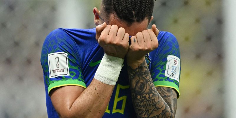 Alex Telles e Gabriel Jesus estão fora da Copa do Mundo