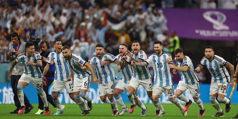 Argentina bate Holanda e está na semifinal da Copa do Catar
