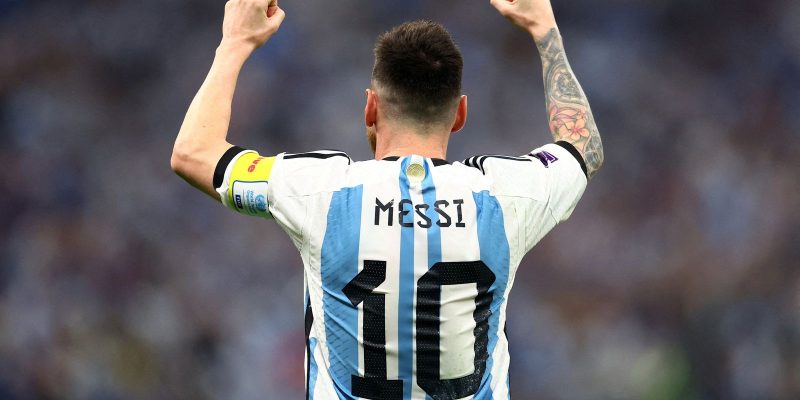 Atenções da final se concentram no duelo dos camisas 10 Messi e Mbappé
