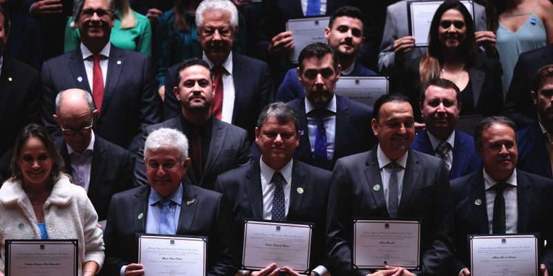 São Paulo: governador e deputados federais e estaduais são diplomados