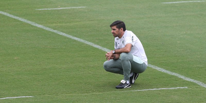 Abel Ferreira concorre ao prêmio de melhor técnico do mundo da IFFHS