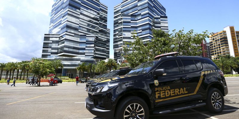 Operação da PF tem como alvo organizadores de atos antidemocráticos