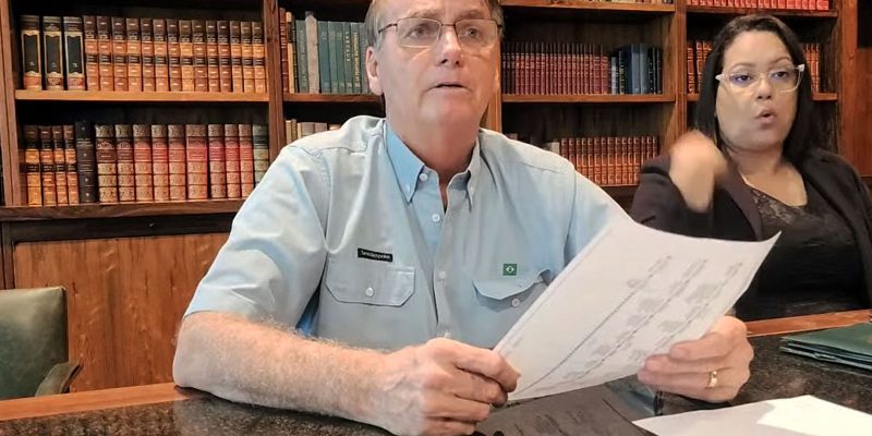 Presidente faz balanço do governo e afirma não apoiar confrontos