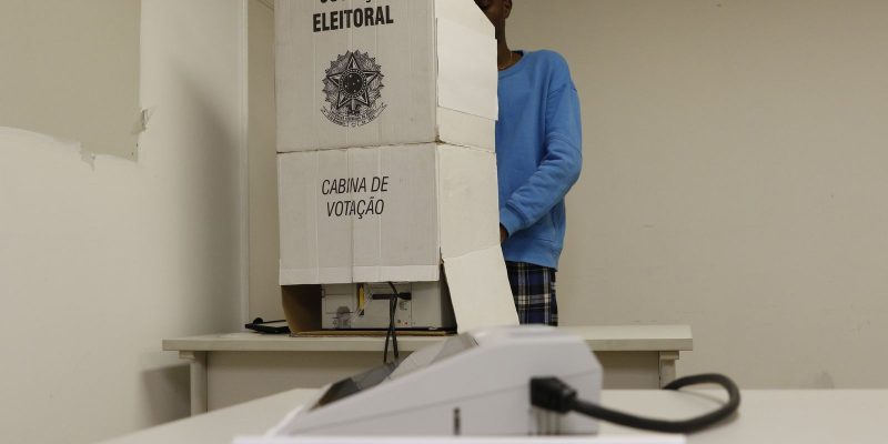 Termina hoje prazo para eleitor justificar ausência no primeiro turno